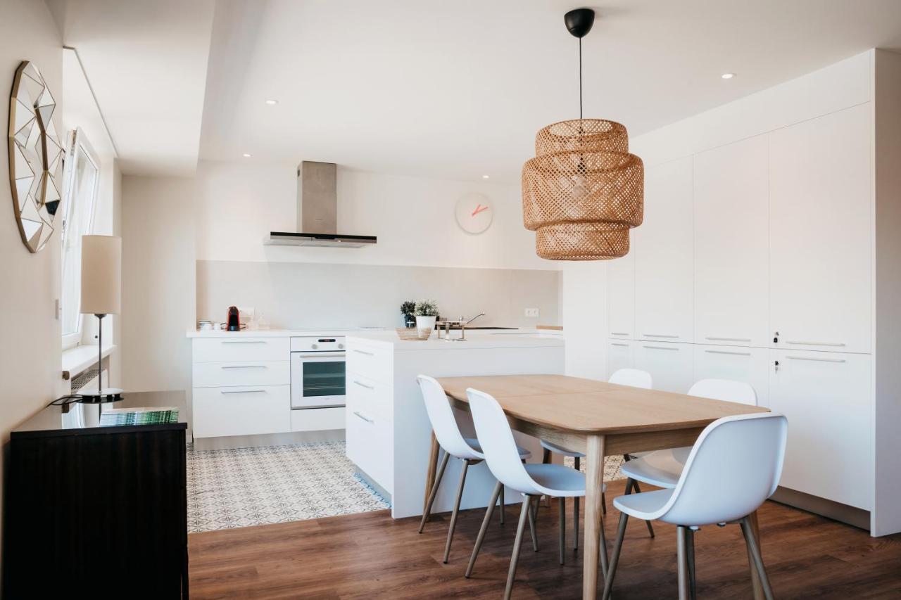 Le 19 Kleber Climatise Apartment Colmar Exterior photo